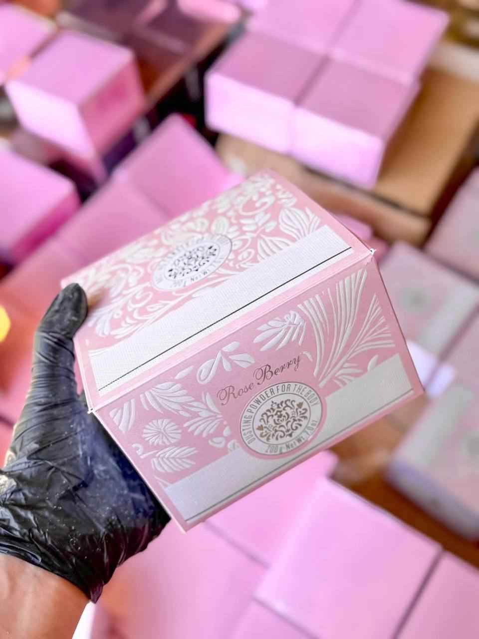 لكل محبي عطر يارا✨🎀🎀

جبنالكم بودرة الجسم بنفس الريحة اللي تعشقوها
 أنوثة نعومة، وفوحان مو طبيعي 
 بودرة يارا الأصلية ريحة فواحة وملمس مخملي يجنن

السعر 12 الف
للحجز// خاص البصرة, العراق


**إذا كنت صاحب هذا الإعلان وتريد حذفه لأي سبب، رجاءا أرسل رسالة إلى الدعم الفني**