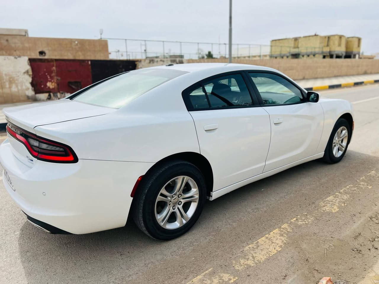 السلام عليكم
للبيع دوج جارجر SXT 2022 رقم بغداد الدولي شرط التحويل
كفاله عامه من كلشي حته من الشخط شرط دعاميات كبس شركه مامفتوحات
داخله تقرير تعمل وتسير من امريكا كتلوكات السياره كامله
محرك V6 3600 
كير 8 نمر
السياره مدوشمه بلكامل دوشمه علاء الحمراني ارضيه وكل قطع السياره مغلفه
جامات مع لايتات تغليف PPF
تشغيل عن بعد
كامرا خلفيه دواره
تبريد قطعتين
حساس خلفي
كشن كهرباء
لايت عدسه زينون
كشنات حضن
شاشه كبيره
سبير السياره مانازل
السياره جاهزه من تبريد من تخم تاير جديد من حداديه من كهربائيات كله وضع شركه 100/100
السياره مال جنايه مكفوله ونضيفه كلش احله من الصور
سعره ٢٥٠وبيه مجال للطيبين
مكاني ذي قار/قلعة سكر

‭0783 093 7647‬
