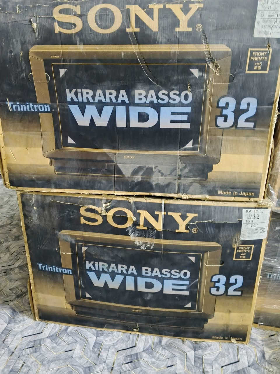 من اندر نوادر كانو مدفونين هسا طلع صنع في اليابان احجام 32 29 25 بيهم فلاترون غير  مستخدمين نهائيا كبس اوزان 83k 54k 45k.      الأسعار داخل خاص بيك خير تدلل


**إذا كنت صاحب هذا الإعلان وتريد حذفه لأي سبب، رجاءا أرسل رسالة إلى الدعم الفني**