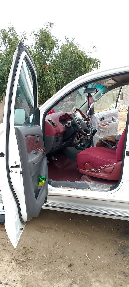 سلام عليكم فور ويل هايلوكس موديل 2013 رقم اربيل بئسم كردي مكينه وكير جدد سياره كفاله ع وضع الشركة تبريد تدفئه كير عادي رباعي شغال شاشه بلاتوث مكان النجف مشخاب  بيع او مراوس بسياره أقل منها اريد فرق ***********
