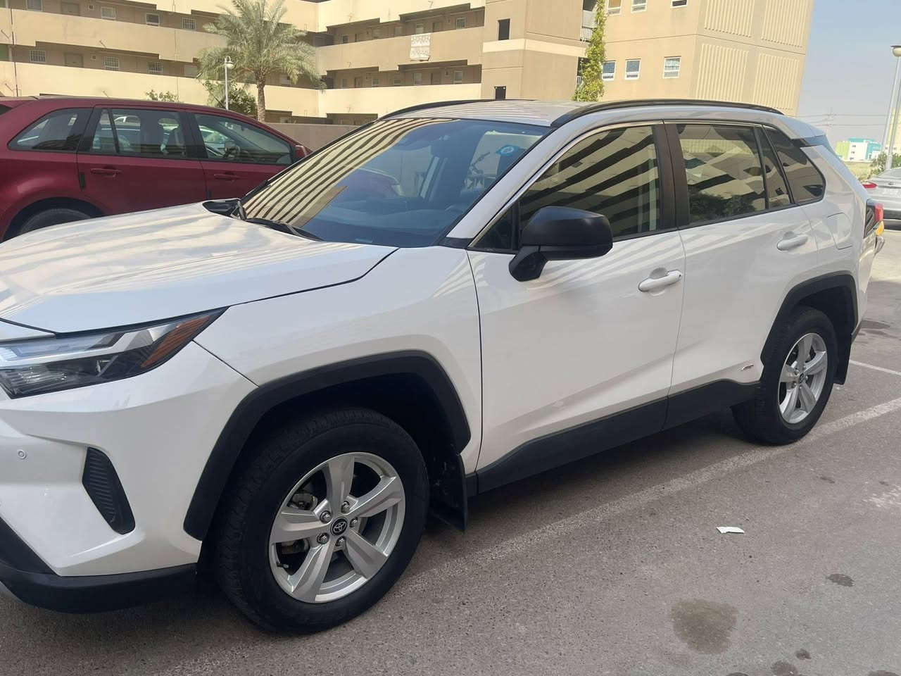 راف فور موديل 2024 هايبرد وارد امريكي مكينة 2500 مواصفات LE رقم بغداد انكليزي حادثها جاملغ وبنيد مبدلات ماشية 43 ميل مكاني بغداد الجديدة السعر 206 وبيها شي بسيط ***********
