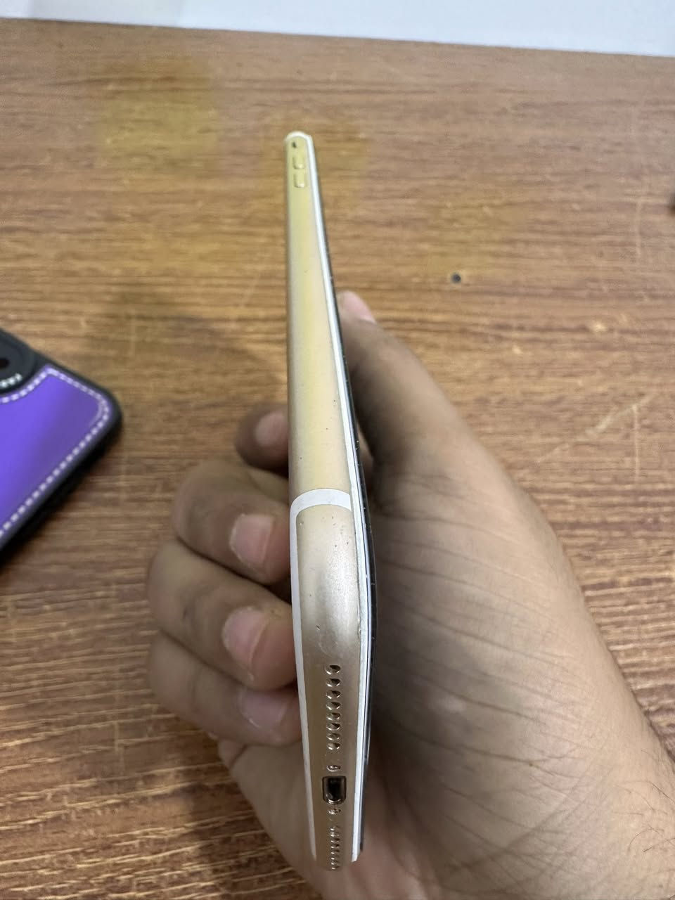 مال جنايه 
ايفون 7 بلص ذاكره 256 
بطاريه 100 مبدله ادراكون اصلي 
اي نقص ما بي جهاز جديد ونظيف 
مكفول كفاله عامه 
مكاني كربلاء الحولي 
السعر خاص …


**إذا كنت صاحب هذا الإعلان وتريد حذفه لأي سبب، رجاءا أرسل رسالة إلى الدعم الفني**