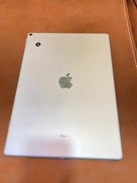 ايباد برو 2017 حجم 12.9 ذاكرة 256 نسخة يدعم السيمكارت السعر325 وبي مجا...