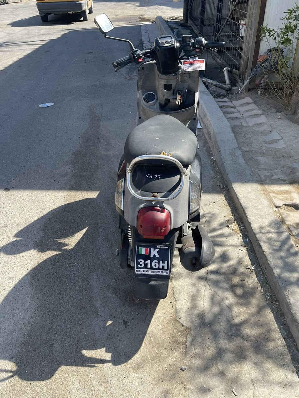 سلام عليكم دراجه بوليس نوزل مكفوله كفاله عامه نكره سلف اي نقص ما بيها سعر ٦٥٠ و بيها مجال ***********
