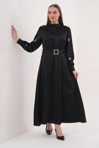 فساتين زارا • ساتان • ١٥٠ قطعة