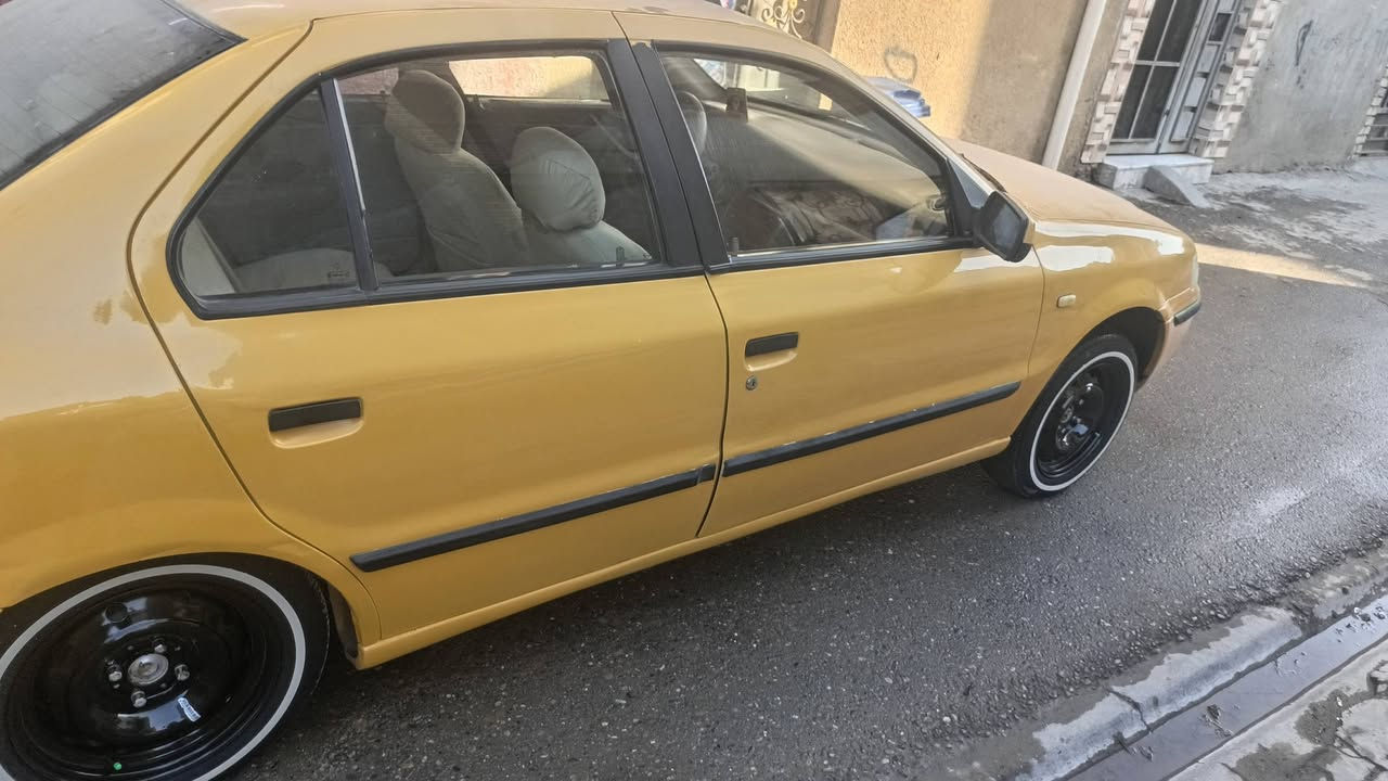 ثمن للبيع  (2011) سياره ما بيها صبغ مال عدل بنيد شويه مصبو من  طائره مصبوغ ودواسات مصبوغه جماليه جديد جيرو مكينه خير من الله سياره باسمي رقم انجليزي تخنت جديد صدر جديد السياره بيئه الحراس شويه السعر (45)بيها مجال (***********)///هزه جديده مصفره من غرامات هيئه
