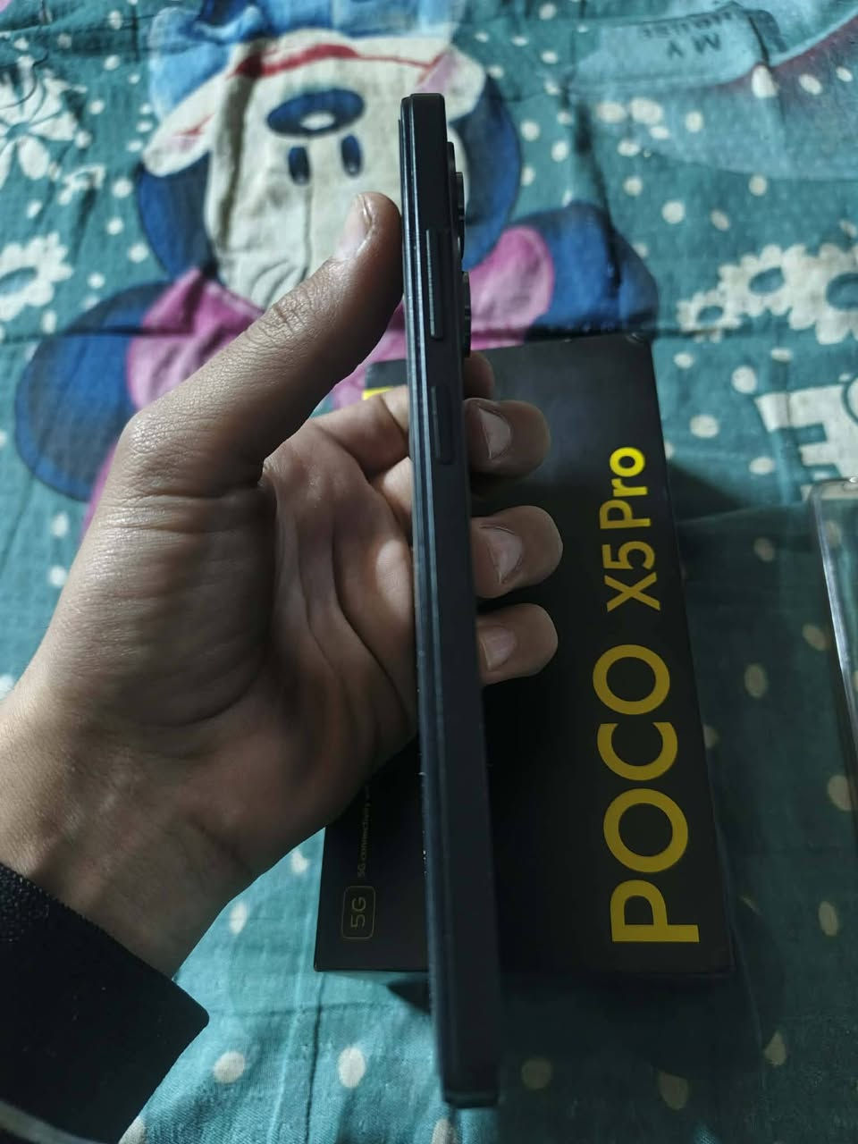 السلام عليكم
بوكو اكس 5 برو فايف جي جديد لوك النظافه100/ 
استعمال شهر فقط كامل ملحقاته الاصليه للبيع او للمراوس
السعر 225 وبي مجال حك الجيه
عنوان بغداد حي اور متواجد خاص و واتساب
***********
