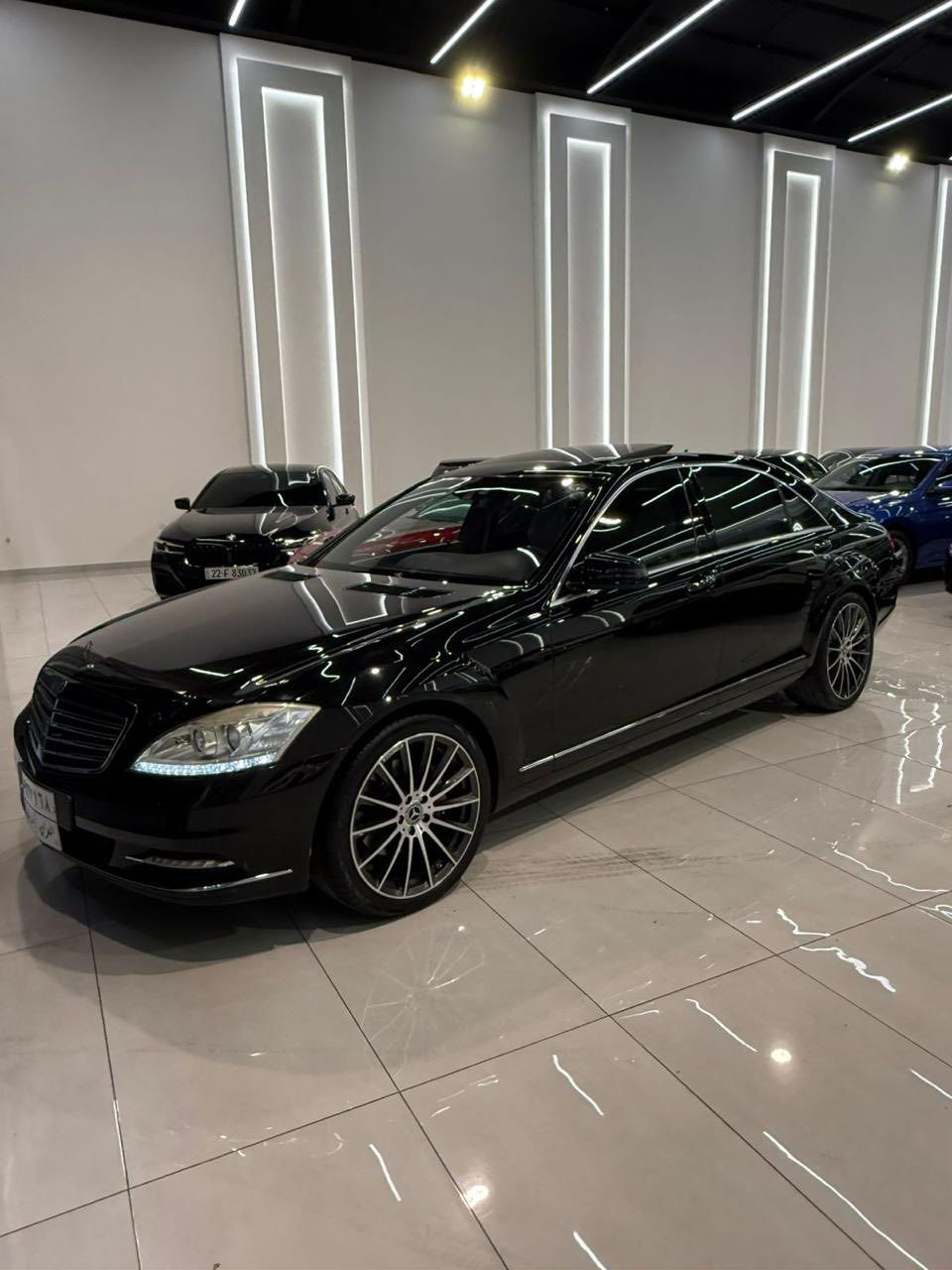 السلام عليكم 
مارسيدس اس 
350 ماشيه 180 الف 
2013 موديل 
كفاله عامه 
رقم التواصل ***********
