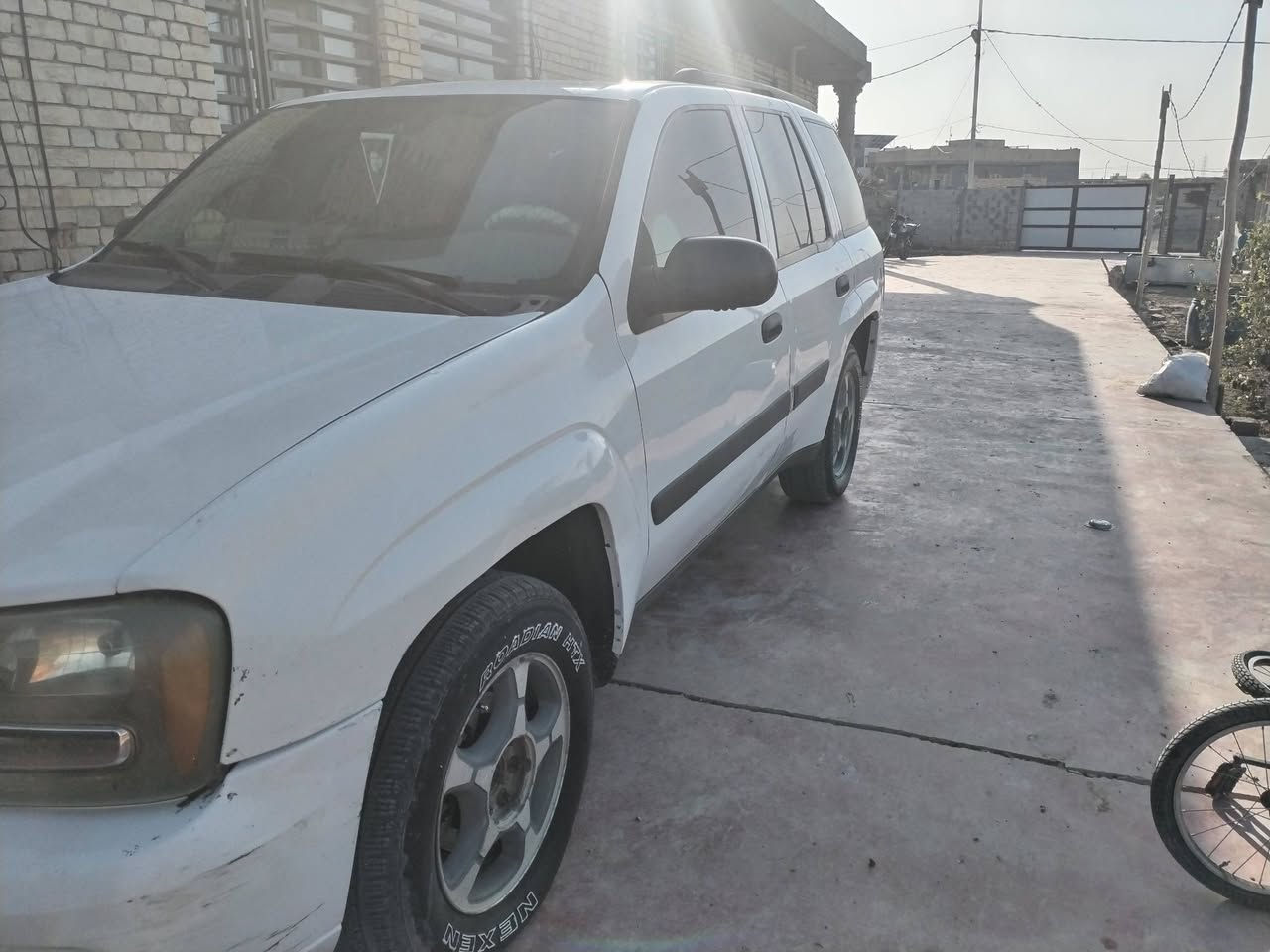 السلام عليكم  بلايزر مال مزاد وزارة الداخليه موديل2005مكينه كير  بلاد  مكينه قبق اسود المرغوب سياره مكفوله جاهزه نقص فقط حداديه مكان ديوانيه قرصهه جاي... ب45$ وبيهه مجال  اي ستفسار *********** بي واتساب
