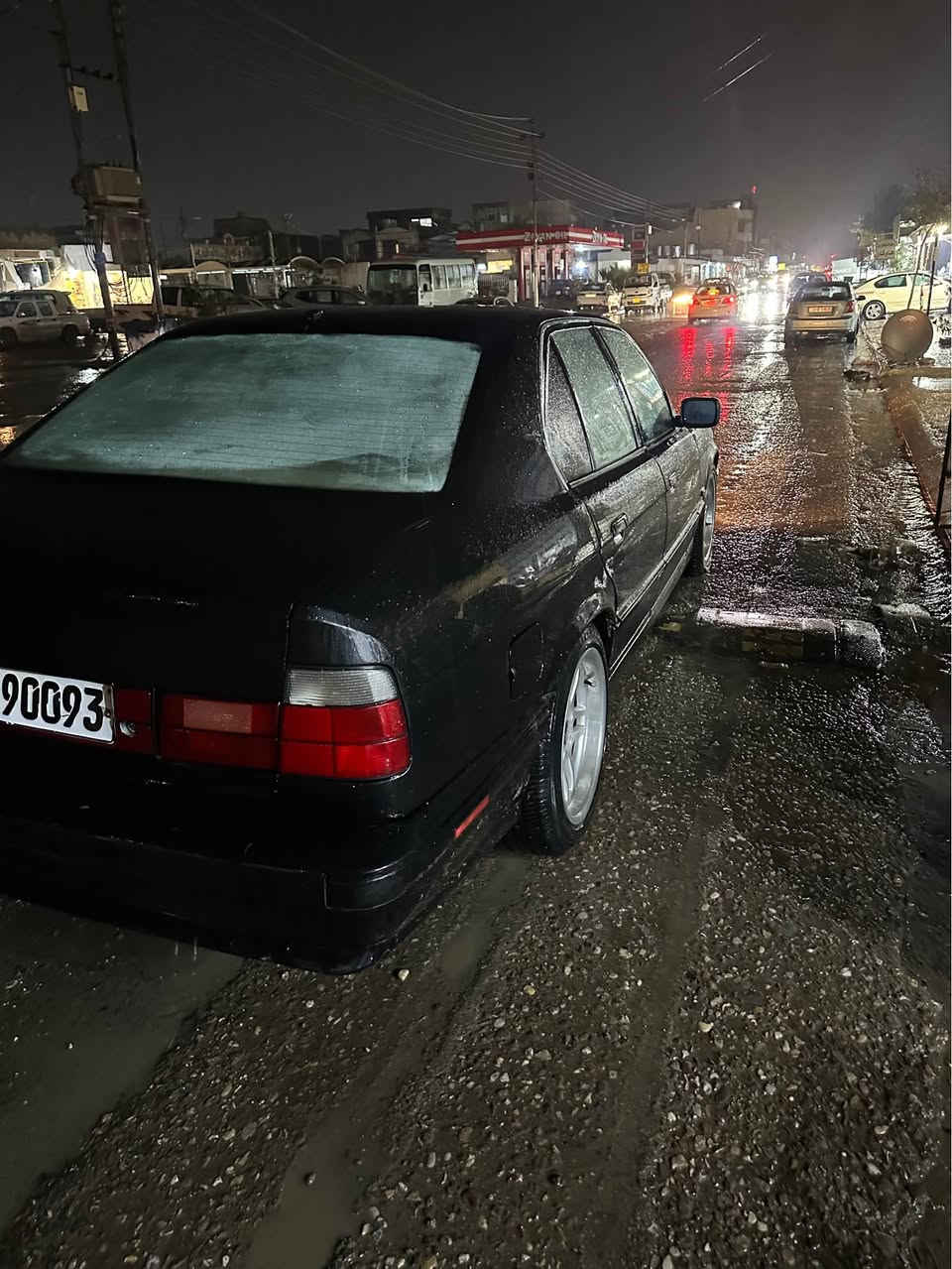 بي ئيم موديل ١٩٩٥فول فول مواسه فات مه كينه ٢٥توماتيك يه ك دينار مه سروفي نيه گيرومه كينه به شه رت ته قه وره قه به شه رت ره قه م باريك  سعري ٥٨وه ره قه و معامه له له هه وليرم *********** أربيل, العراق
