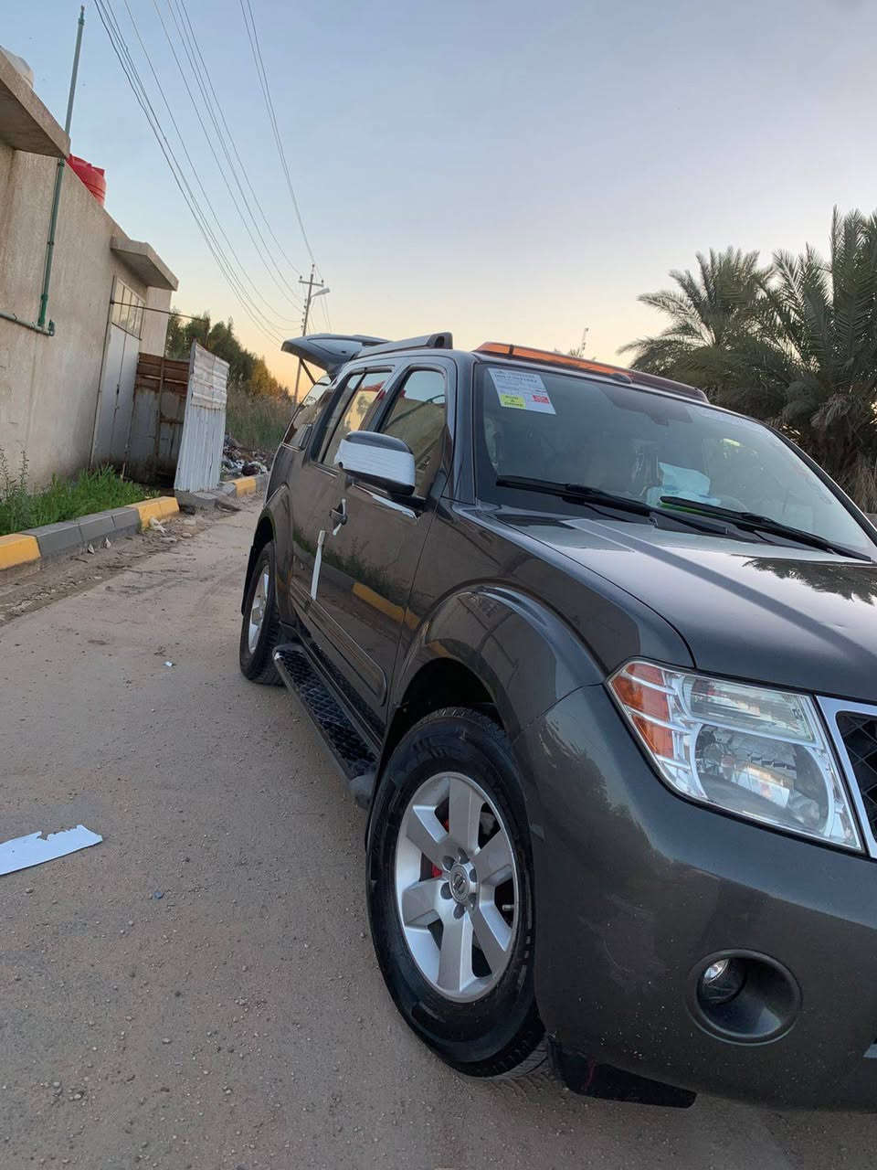 بسم الله الرحمن الرحيم
سلام عليكم سياره نيسان بات فندر للبيع 

السياره مديل 2008 جديده السياره ماشيه ١٦٠ الف عله ايدي فول مواصفات للاخير كير رياضي محرك ٤٠٠٠ مكينه  جنطه شفط جام اوتو مانع سرقه سيرفز شاشه ٣قطع تبريد ثلج تحكم بل دواسه كشنات كهرباء  سويجات ٢ مكينه وكير مال حاويه 

مكفوله كفاله عامه من كلشي مابيه نقص برغي مال جناي مكان السياره بابل السعر ١٢٠ 

***********
