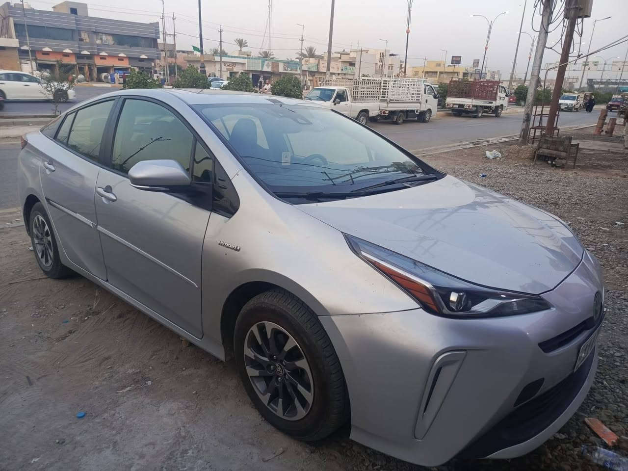 تويوتا بريوس موديل 2022 هايبرد للبيع رقم بغداد تحويل ثاني يوم فول مواصفات ضررها جاملغ او بنيد ماشيه 75 الف كم حقيقي
السعر 130 وبيها مجال بسيط
العنوان بغداد /الحسينية قرب مرور الحسينية 
***********
