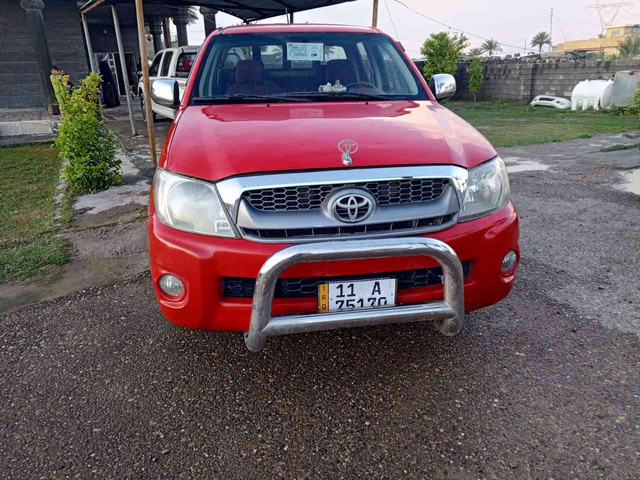 بسم الله الرحمن الرحيم 
و الصلاة والسلام على رسول الله محمد و على اله و صحبه اجمعين 
للبيع تيوتا هايلوكس موديل ٢٠٠٩ كير عادي
 كويتي شاصي ١٩ الساير دشبول ليزري
 مكفولة كفاله عامه من الصبغ و التبديل فقط شي بسيط قليل بذيل البدي الخلفي
 محرك كير اكسن خير من الله مكفول تبريد ثلج صدر جديد 
رقم بغداد انكليزي بأسمي تحويل ثاني يوم أن شاء الله تعالى 
العنوان بغداد ابو غريب 
الشراي يتصل و يدلل 
***********
