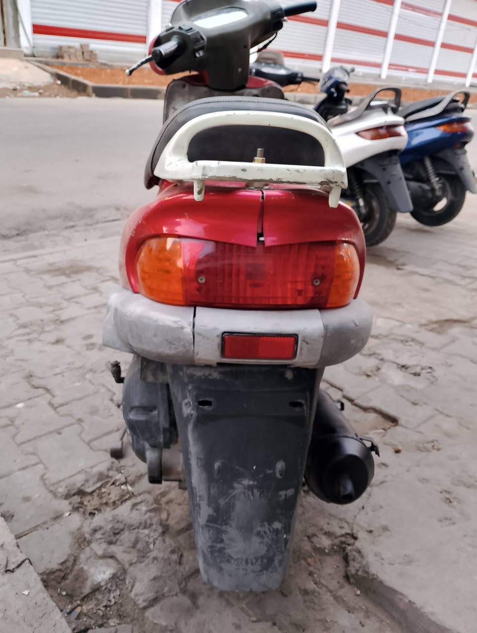 السلام عليكم دراجه سيام نحله نضيفه كله شغاله عنوان نجف السعر ٢٨٠ الف


**إذا كنت صاحب هذا الإعلان وتريد حذفه لأي سبب، رجاءا أرسل رسالة إلى الدعم الفني**