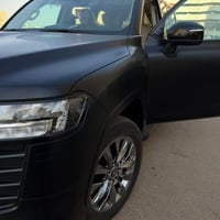 لاندكروز GXR • ٢٠٢٥ • مرقم بغداد