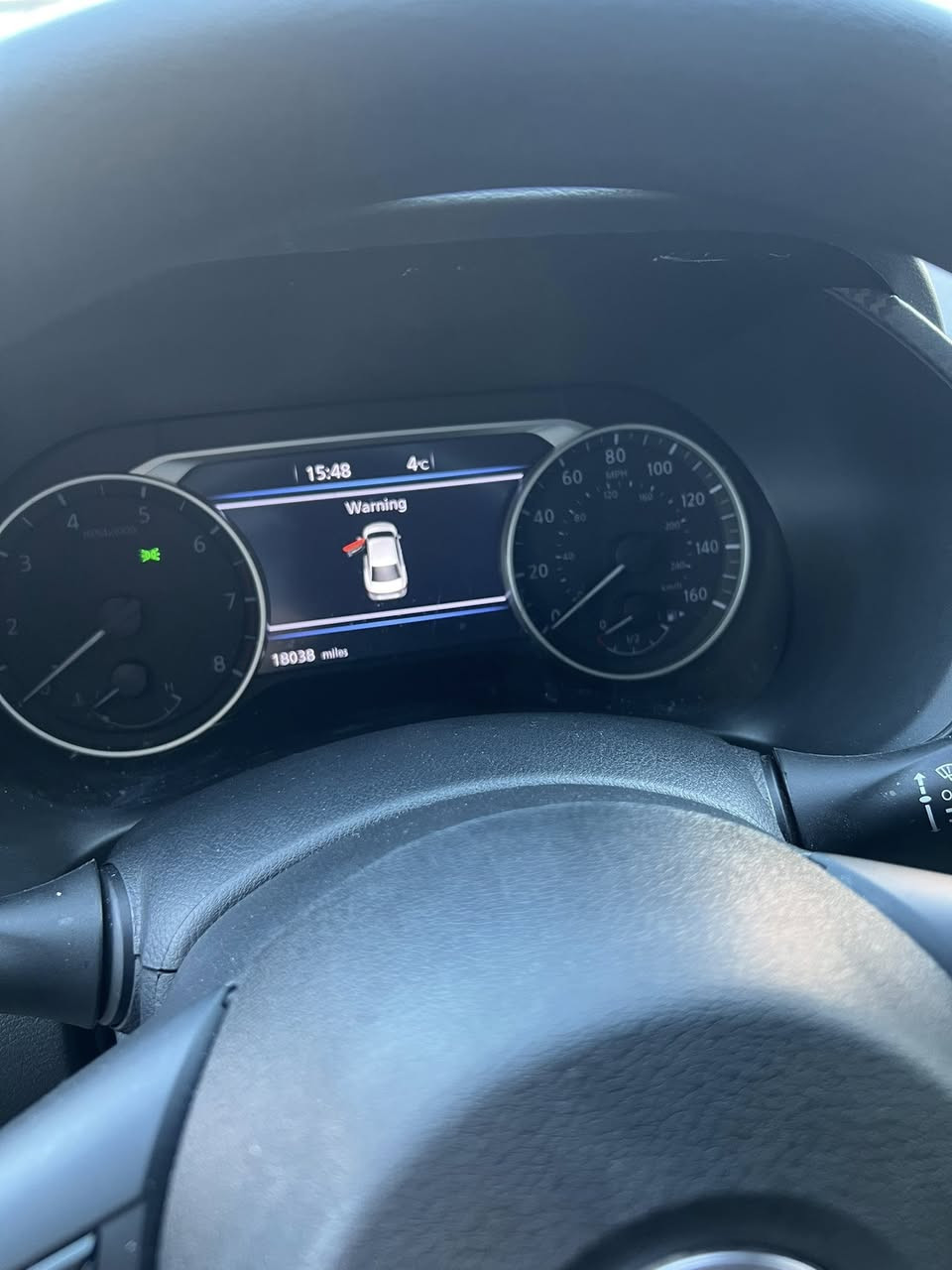 نيسان سنترا  2025.   SV
مواصفات SV المعروفه 

شاشه كبيره 

رادار امامي خلفي 

خط مسار 

كامره خلفي 

تحكمات ستيرن فول 

لون اسود 

ماشيه 18000 ميل 

ضرر السياره قطعه وحده فقط بونيد 

ايرباك ستيرن وتكمه راجع شريكه 

سياره بدون رقم تترقم شمالي فقط مده الرقم شهرين 

مكان السياره دهوك 

واتساب ***********

السعر 140 ومجال 

صور الضرر موجود بلمنشور
