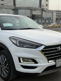 سلام عليكم توكسان 2019 خليجي السيارة بصمة كشن كهرباء جلد مري شفط تحكما...