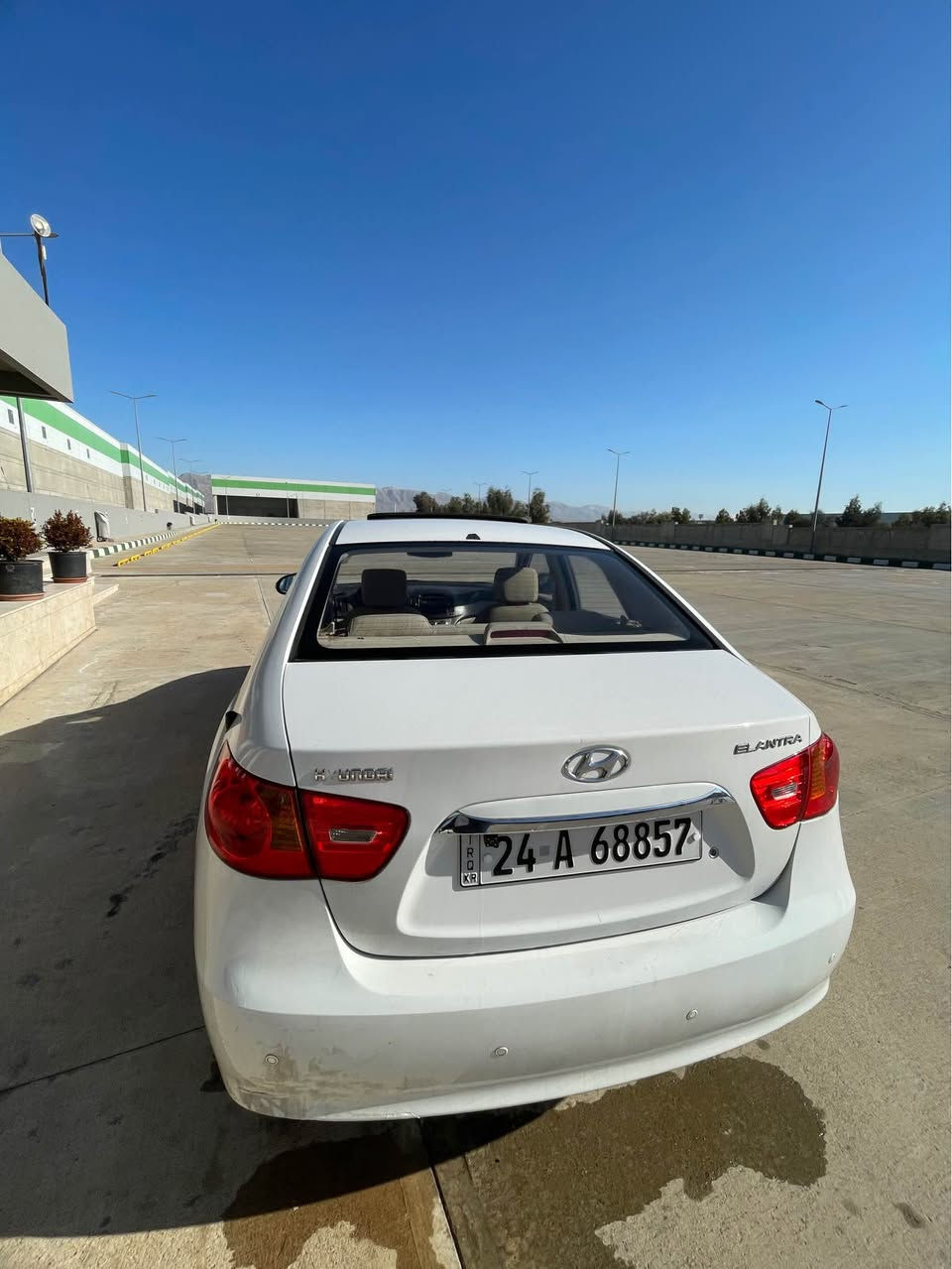 142هزارا بريفه جوي
جاملوغي سنكي لاي سايقي صبغه
سلايده
سعر 120 ومجاال
*********** زاخو, دهوك
