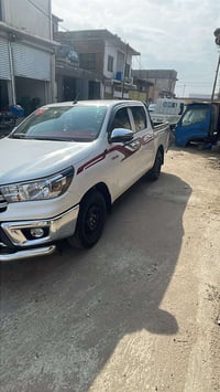 بيكب هايلوكس 2021 سياره نضيفه بيه بس بارد باقي سياره كفاله ماشيه 133 ا...