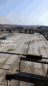 تجهيز مواد البناء رمل وحصو وبلوك بحجامه متوفر كرين بلوك ***********
