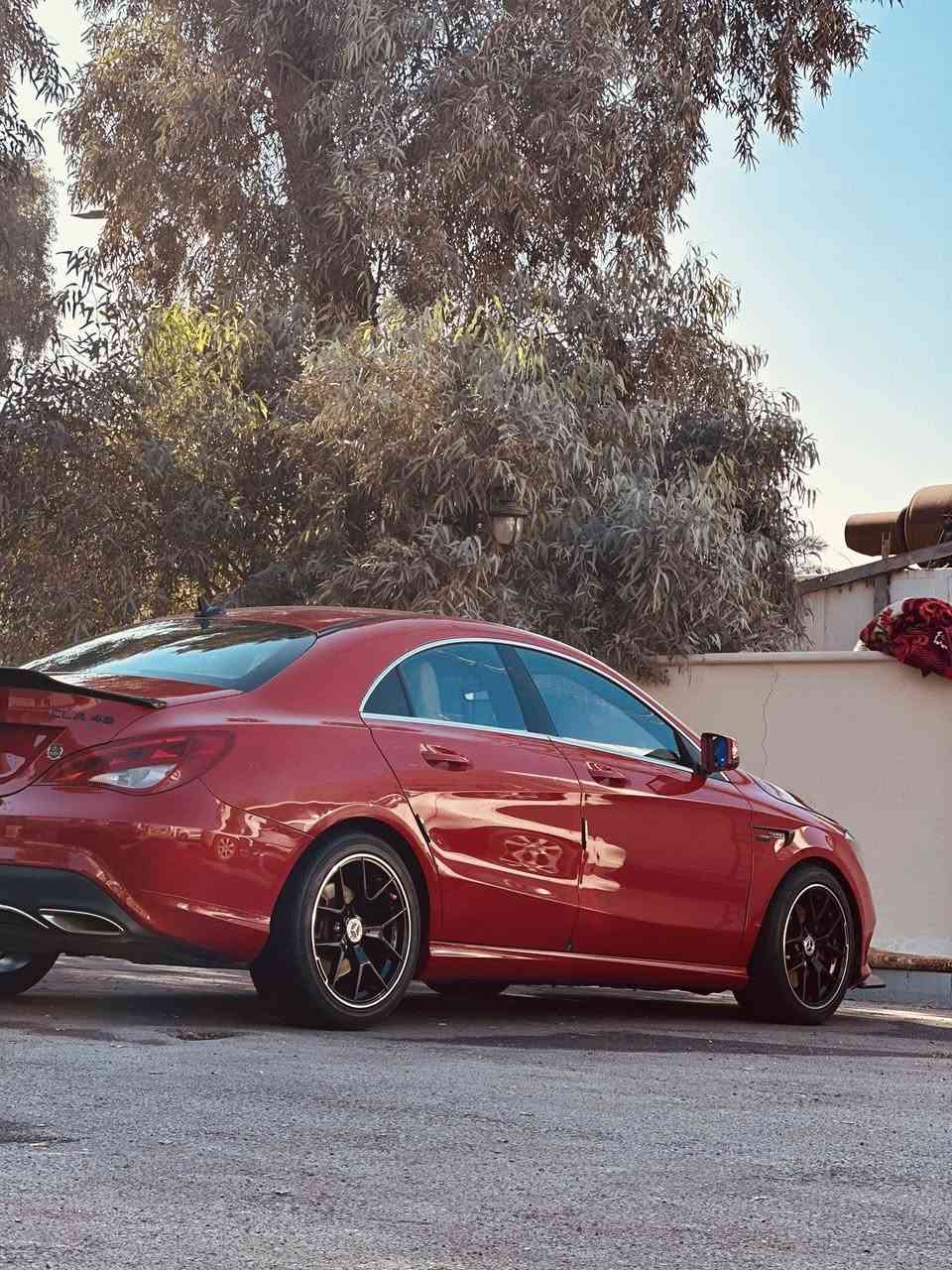 سلام عليكم بيع او مراوس حتلو باحدث واطي فرق
مارسدس بنز ٢٠١٨
سياره كلين بدون قطره صبغ 
بيها بالباب pdr على كد ٤ اصابع 
رقم بغداد باسمي سياره جاهزه ماناقصه ولا برغي 
كامره خلفيه دواره 
كير كروز سرعه
لدات ابواب وكشنات ويدات بلاد
داخل ابيض ملكي واسود
صدر جديد 
سياره مابيها اي نقص 
سعر ١٧٠ بيها مجال قليل
***********
