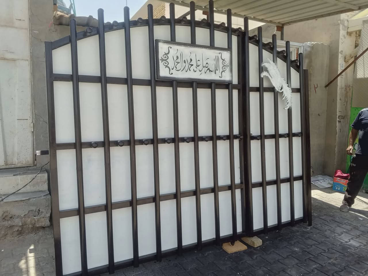 باب سلايت للبيع ٣ متر حديد ثقيل صبغ جديد سعره ٣٥٠


**إذا كنت صاحب هذا الإعلان وتريد حذفه لأي سبب، رجاءا أرسل رسالة إلى الدعم الفني**