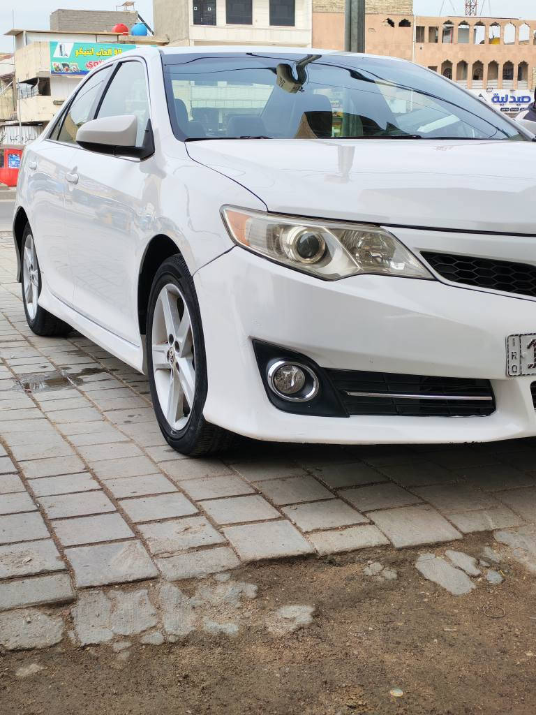 Toyota Camry
كامري 2013 أمريكية
السعر 128$وبيه مجال 
محرك 2500 دوش
ماشية ١١٥
كير ومحرك جيد 
صدرها جديد
تخم تاير جديد
باتري جديد 
تدفى تبريد 
حادثة جاملغ امامي صور الحادث بالمنشور
بيه قطعتين صبغ رش 
بدون دواخل لغد شاصي كفالة
سياره مال جنية متعوب عليها 
رقم بغداد بسمنه
مكان السياره بغداد مدينة الصدر
للستفسار *********** بغداد, العراق

