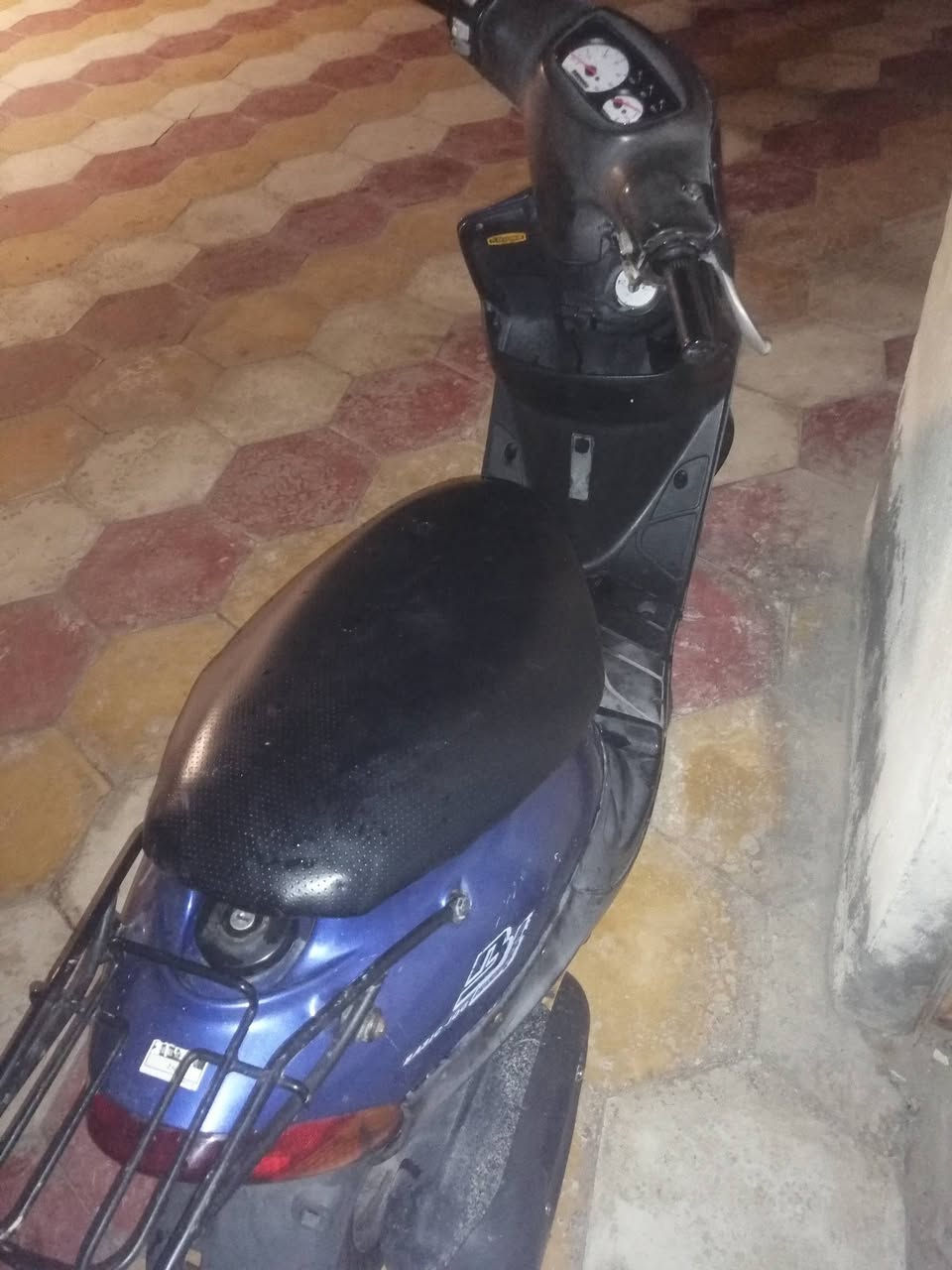 للبيع بيجي نضيفه مكينه واكسن خرسات بريكات حساس سلف اشاير هورن بكلايت حساس وي البريك دراجه خير من الله نكره سلف من صبح سعره 350 بيه مجال بسيط ابو 250 لاتعلق فدوه اروحلك


**إذا كنت صاحب هذا الإعلان وتريد حذفه لأي سبب، رجاءا أرسل رسالة إلى الدعم الفني**