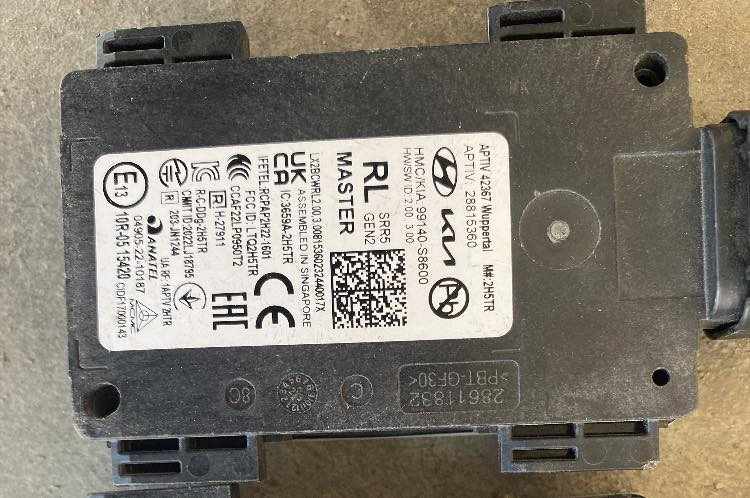 السلام عليكم رادرات يسره امامي وخلفي موديل ٢٤ وسطي بك لايت يمنه امريكي
***********
