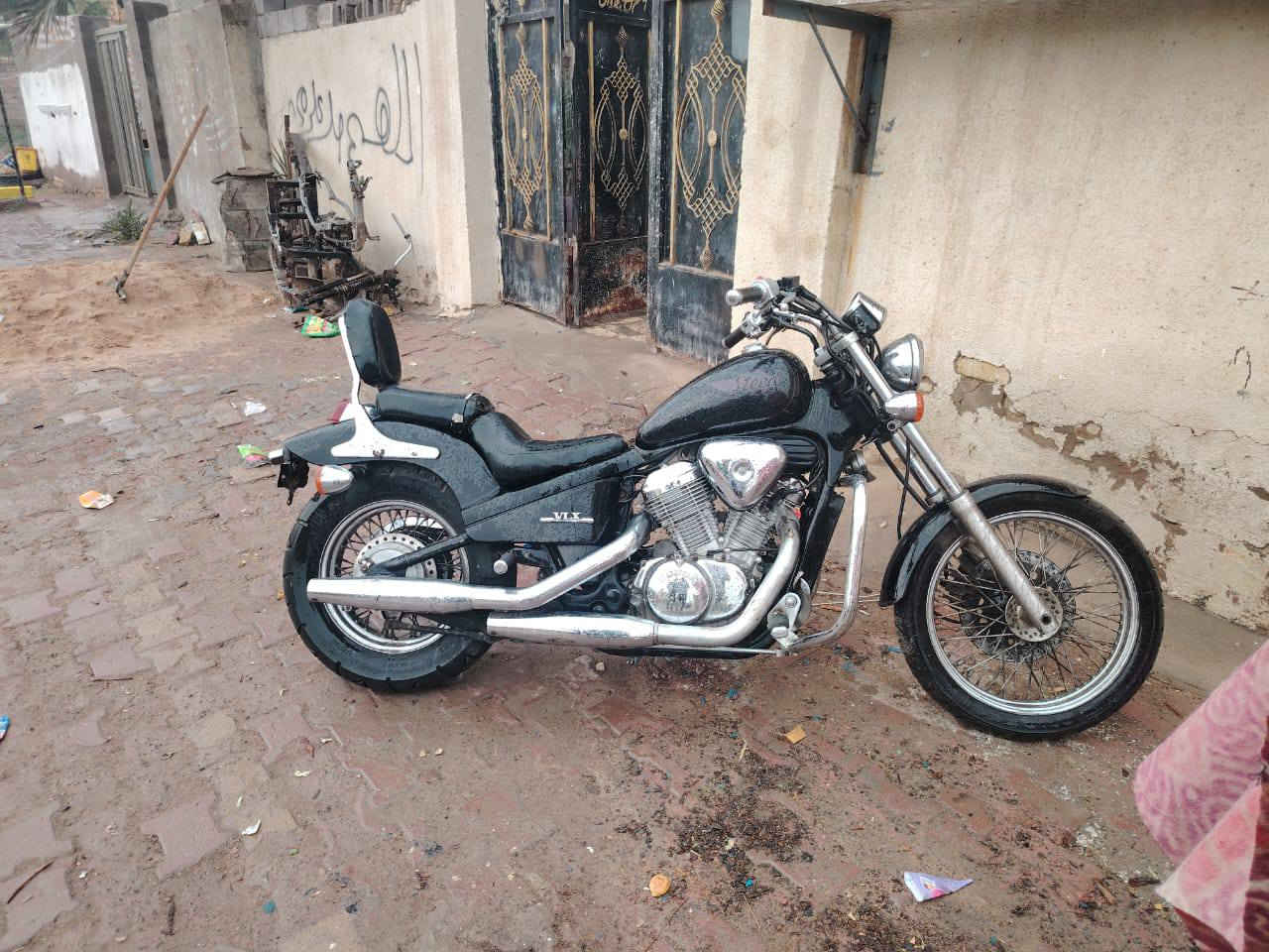 السلام عليكم دراجه للبيع ستد 400مكفول ميسان (***********)
