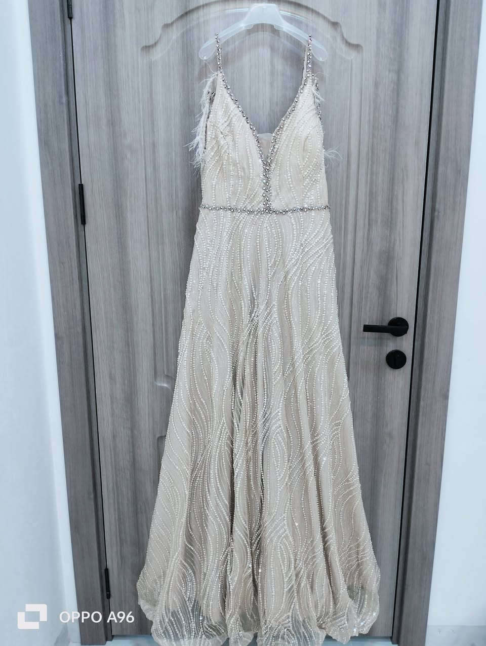 فستان مناسبات مابيه عيب نضيف ومغسول هم الحجم 44السعر 25


**إذا كنت صاحب هذا الإعلان وتريد حذفه لأي سبب، رجاءا أرسل رسالة إلى الدعم الفني**