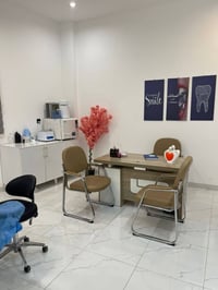 عياده اسنان متكامله +مواد الاسنان مستعملات شهر فقط السعر 7مليون دينار ...