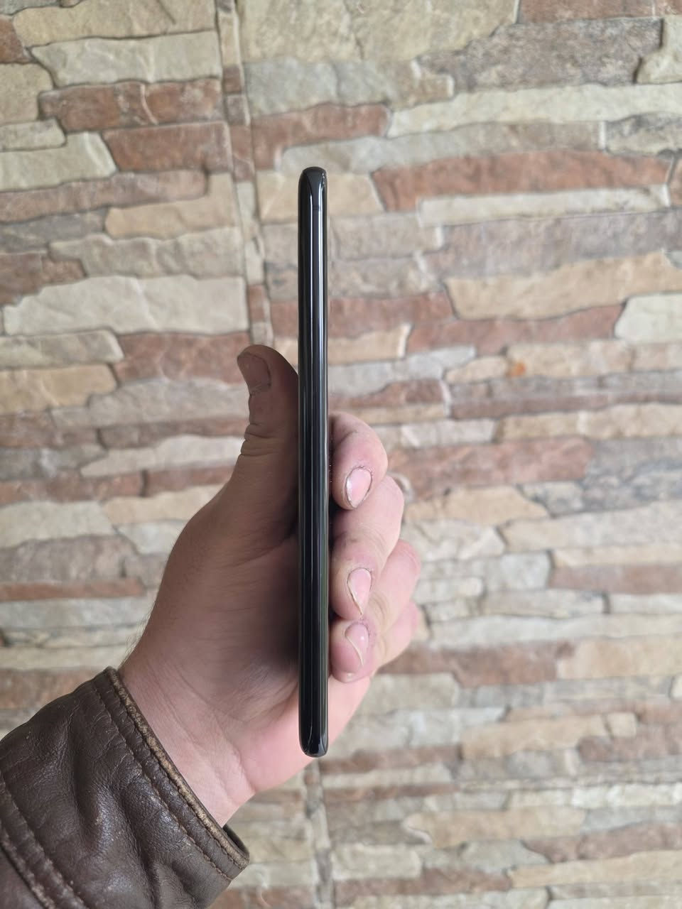 S20+
ذاكره 128
جهاز كلش نظيف لا مفتوح ولا بي طبع ..موصفاته معروفه يرهم بيع او مراوس .سعره 200الف الشراي فقط يراسل لو يخابر ***********
ملاحضه مهمه الجهاز بدون اي ملحقات فقط لاسق
