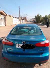كيا فورتي للبيع موديل 2014 بدون حادث فقط صبغ بنيد ونص الجاملقات   مكين...