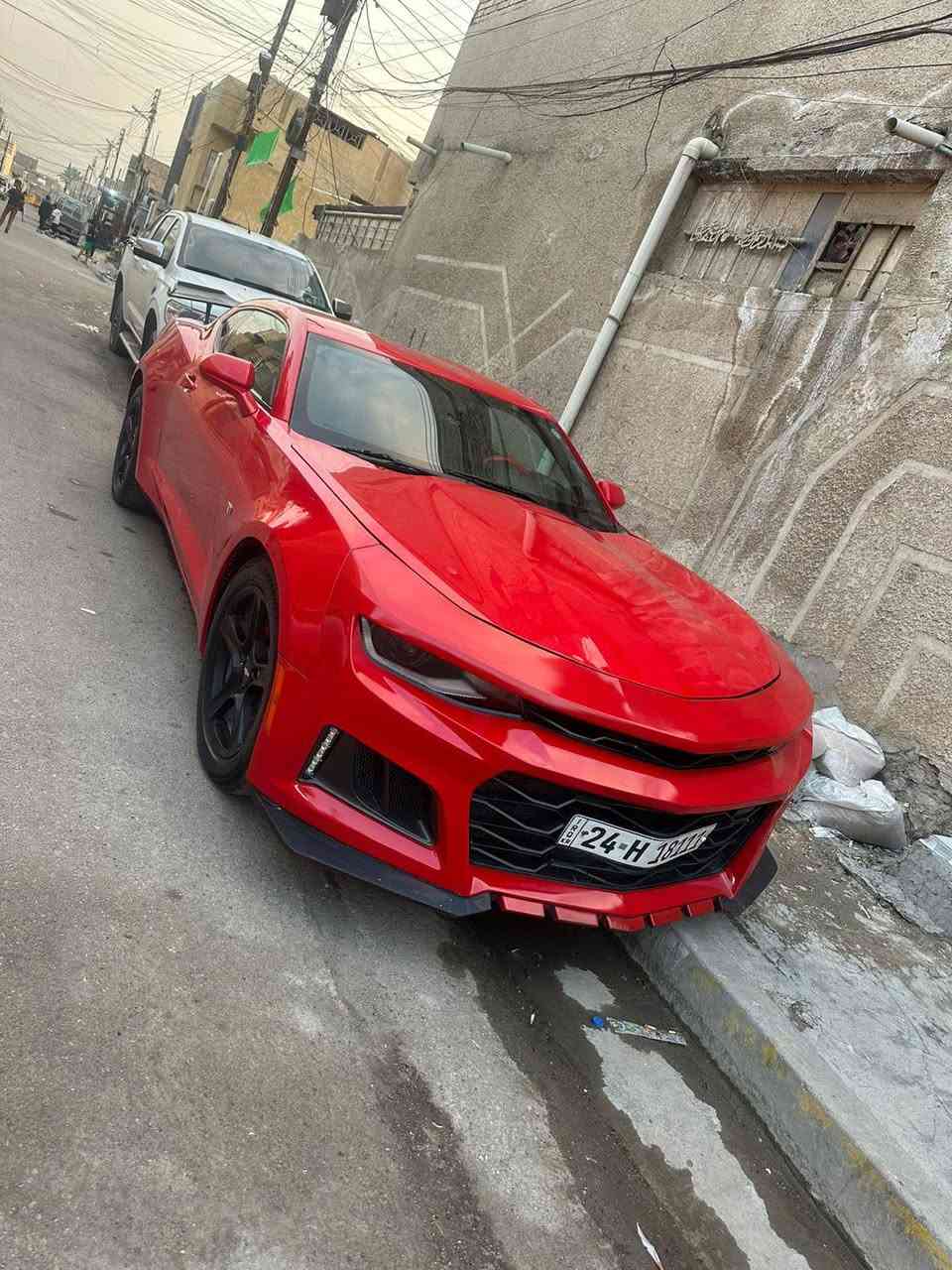 شوفر كمارو   
موديل , 2020
محرك ٦ سلندر ٣٦٠٠ نظيف جدا  
شاشه كبيره   ماشية ٦٣ 
كاميرا خلفيه 
سستم صوت 
كشنات كهرباء  
كير اوتو نظيف  
بجم زنون 
لايتات عدسه 

عليها إضافات :
بجم اس اس 
لايتات حاجب 
عدسات
دفيوزر زت ون 
بك لايت مميز جدا ليد 
صورة حادث بال منشور   بدون ضربه وبدون دواخل 

السياره حلوه  بالحقيقه احلى من الصور ترايها كلش حلو

رقمً  إنكليزي سنويه جديده وهزه جديده   .
مكاني بغداد 

السعر  ((118 ورقه ))   .

***********
