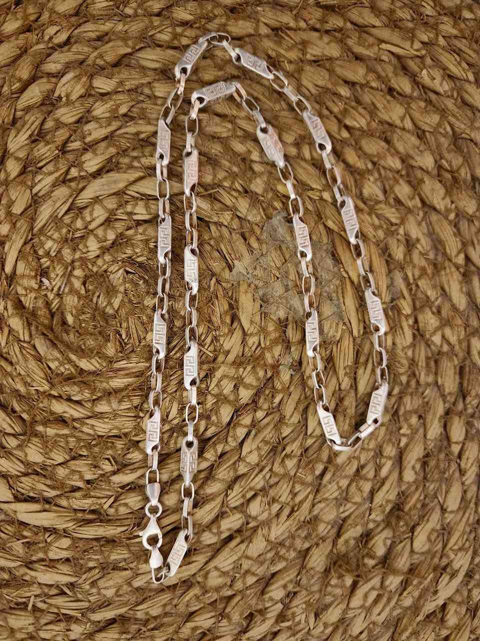 مجموعه زناجيل نضيف جدا اوزان مختلفه للاستفسار مراسله الصفحه ***********
