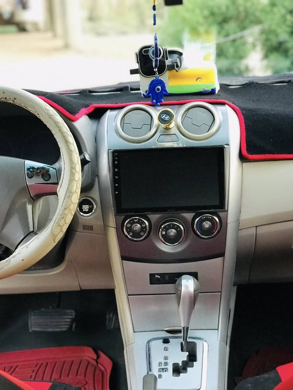 سلام عليكم بي وادي موديل ٢٠١٣باسمي رقم نكليزي واسط مشروع وطني سياره كير محرك مابيهن شي لاتنقيص ولاتبخير حساسات كامره داخل جلد مدوشمه كامره السعر ٤٩ وبيه مجال  الشراي يتصل ***********
