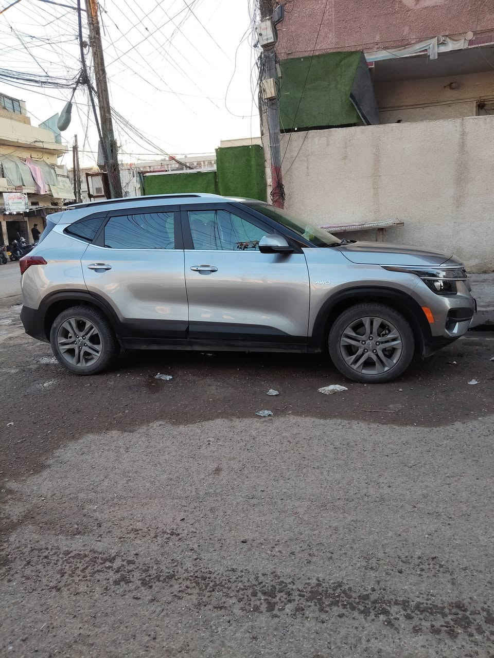 مرحبا أصدقائي بعد اذن الادمن
سياره عاليه كيا سيليتوس موديل 2022 السعر 165 ورقه
ماشيه 25 الف كيلو متر محرك جديد   نضيفه جدا جدا
تشغيل بصمه تحكم ستيرن نضام ايكو بنزين اقتصادي حجم محرك الفين ويل كب حلو صالونه نضيف كلش كلش تبريد ثلج
شاشه عريضه بلادي سياره وارد أمريكي بيها ربع جاملغ  مصبوغ ورش امامي رح اوضحه بالصوره بلجزء الامامي
صدر امامي خلفي جديد الشراي يجي ياخذه سونر ويتأكد
للتواصل ***********
