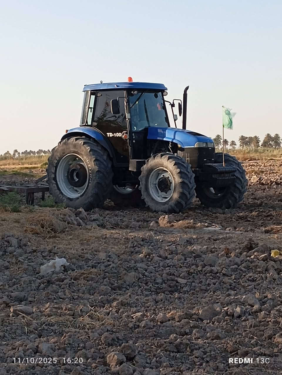 السلام عليكم لبيع مكينة نيوهلند حجم 100 رقم اربيل شرط تحويل تبريد شغال السعر عل الخاص رقم الهاتف ***********
