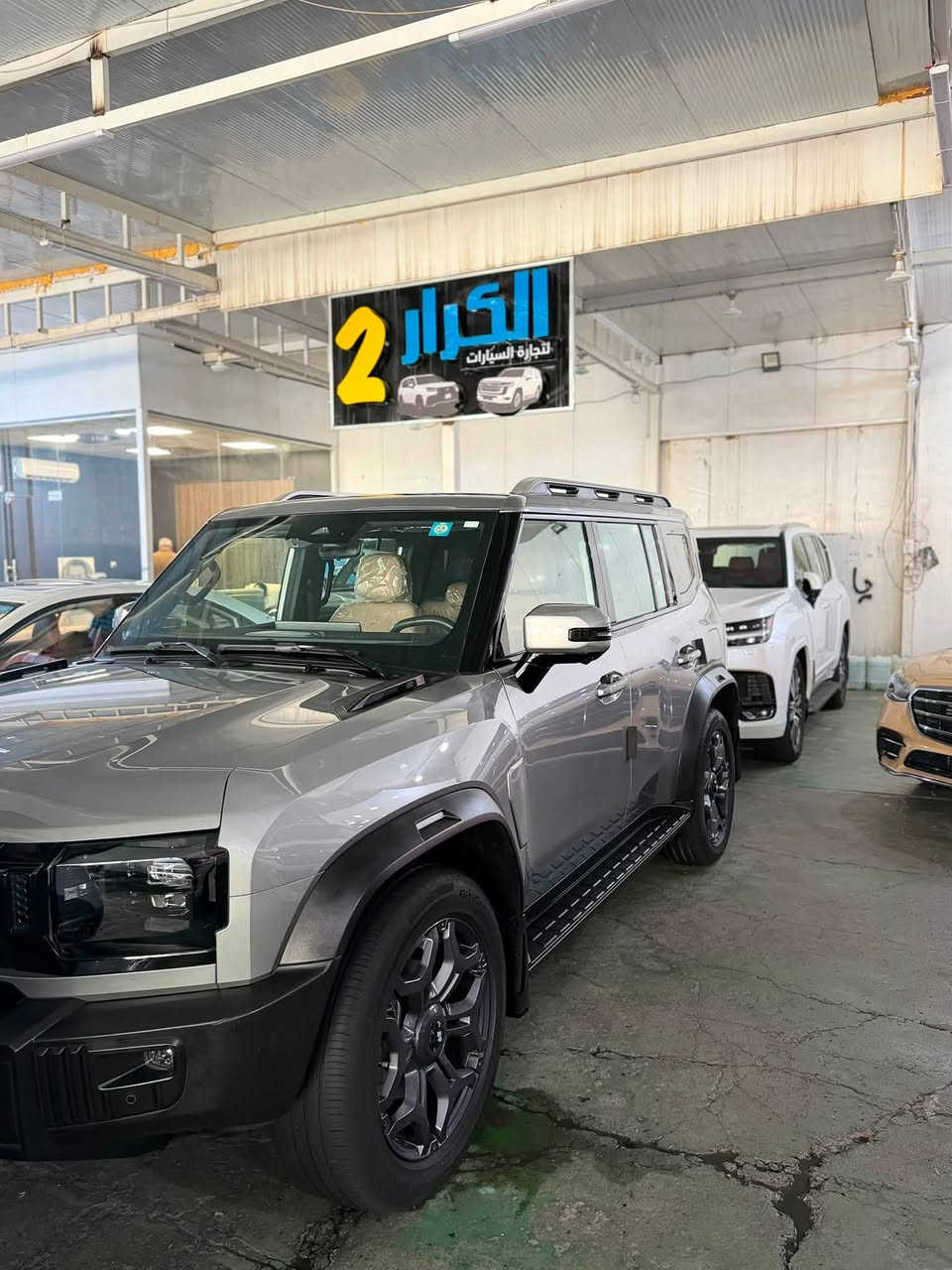 جيتور T2 2025
لون رصاصي . داخل بيجي .احزام اسود
ماشيه 9 الف
كفاله من لزلغه 
عنوان بغداد . السعر 38:300 مليون
***********
