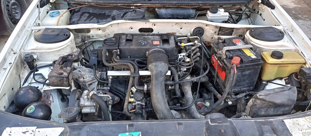 سلام عليكم.بيجو بارس للبيع موديل 2013رقم بصرة بسمي تحويل مباشر مشروع وطني سيارة بلادية خير من الله صدر خير من الله تخم تاير مكينه فرنسيه السعر 32 
وبيها مجال بسيط 🤏🤏 العنوان بغداد العبيدي الرقم ***********ملاحضة 
غير متواجد علاالفيس
