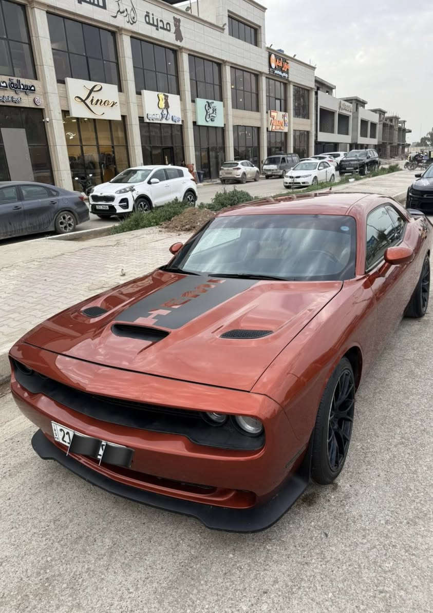 السلام عليكم
للبيع فقط السعر جوه السوك موديل ولون مميز 

السعر 157 

دوج جالنجر 

رقم سليمانيه شرط التحويل 

ضرر جامرلغ وبنيد والجامرلغ الثاني رش 

وباب الصدر مباوك ع كد شبر 

صور الحادث خاااص 

الموصفات 

موديل 2021 

لون مميز 

شاشه جبيره 

كشن حضن 

كشن كهرباء 

ماشيه 79 الف 

تفاصيل اكثر

تعال خاص او اتصل 

***********
