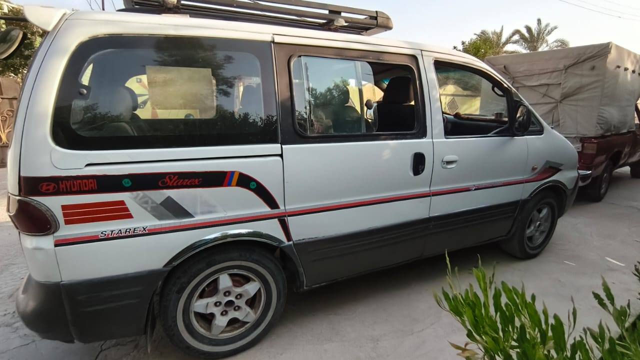 سيارة ستاركس خصوصي 2002سنوية الغاية 26بسمي تحويل مباشر بيهه خيط تبخير بدون تنغيص السعر 60وبيهه مجال ***********
