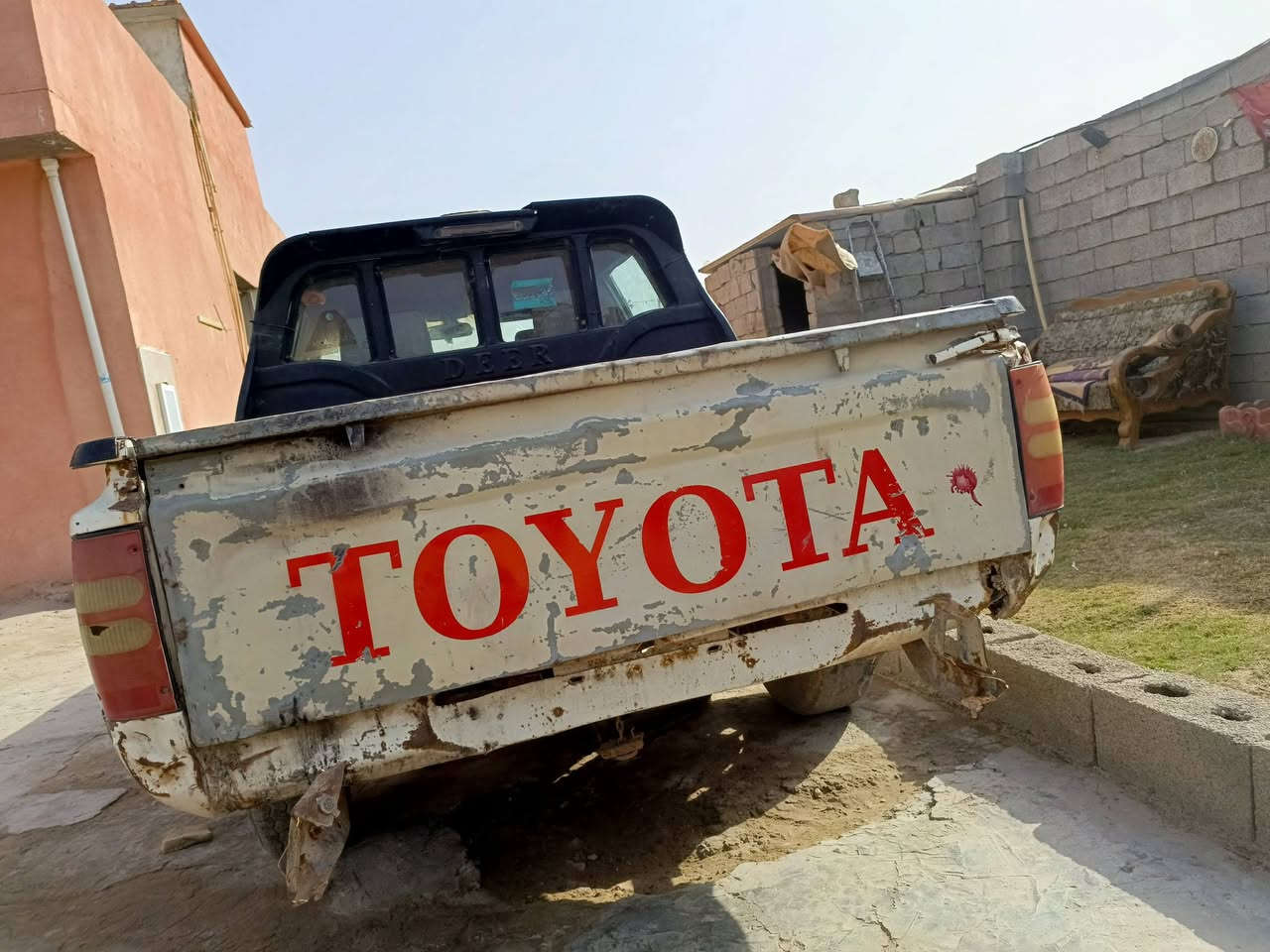 إسلام عليكم بيكم دير موديل 2007 رقم ديالى تحويل  مباشر  مابيهه أي ضربه  السياره  اصفاحهه بجمهه موس  مكانهه حي اور  السعر 20للتواصل هاذه رقمي ***********
