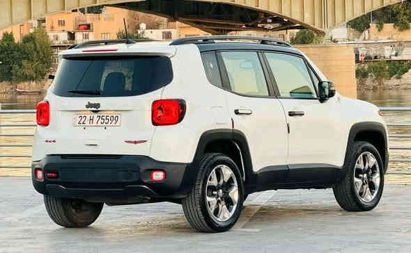 سيارة نازكة. واقتصادية. وعالية. وشكل مميز. وفول مواصفات. يعني هاي حلوة مال بيت وسعر مقارنة بلسوك كلش زين.  
جيب رنكيد. 2021  فول مواصفات عدا البانوراما
حادث خفيف وخلفي مثل مموضح كدامك بالصور 
سيارة شكل يخبل. وسيارة جاهزة لل أخير. 
السيارة مكانها بغداد. 
صاحب السيارة. *********** 

لمعرفة السعر وباقي التفاصيل اتصل ب صاحب السيارة 

صاحب السيارة *********** 

الإعلان مدفوع الثمن وانا مكلف ب النشر. 

#سيارات #سيارة #سيارة_للبيع #سيارات_للبيع 
#سيارتي 
#سيارة
