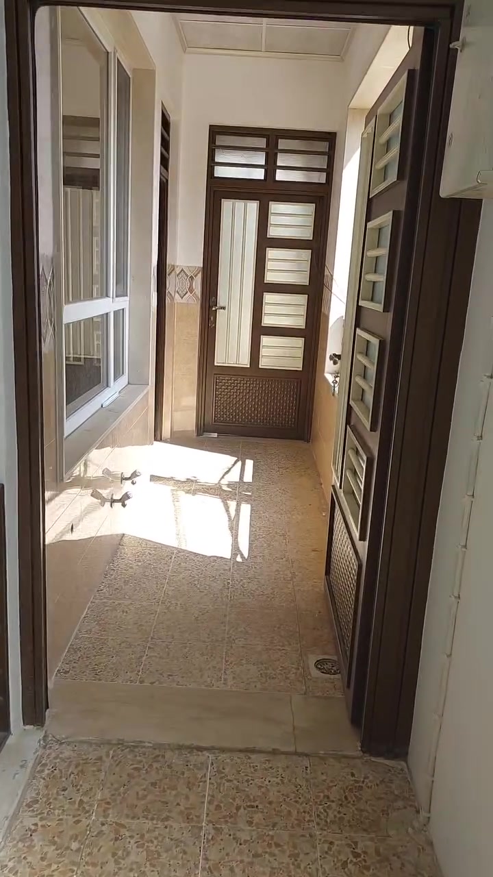 شقة طابق ثان للايجار حي الاندلس للسكن العائلي مكتب ركن الاندلس للعقار ***********
