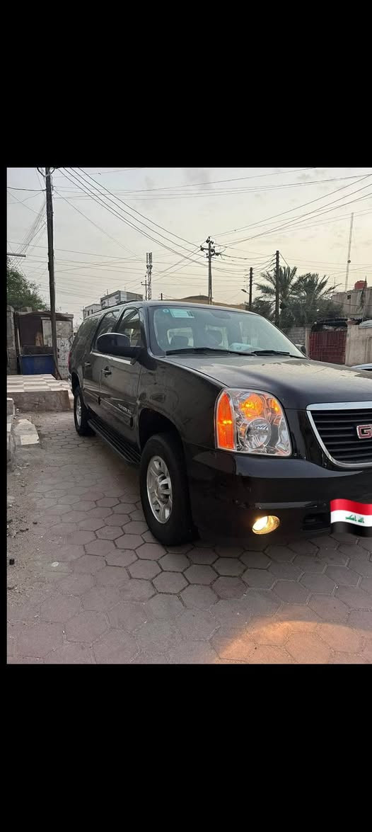 سلام عليكم يوكن للبيع
2010نضيفه فحل 8براقي***********
