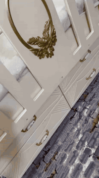 السلام عليكم كاروك جرباية هزاز حجم كبير نظيف للبيع الاستفسار ***********
