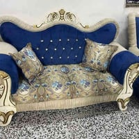 تخم عراقي 14 مقعد للبيع مابيه اي ضرر السعر 600 وبيه مجال العنوان بغداد...