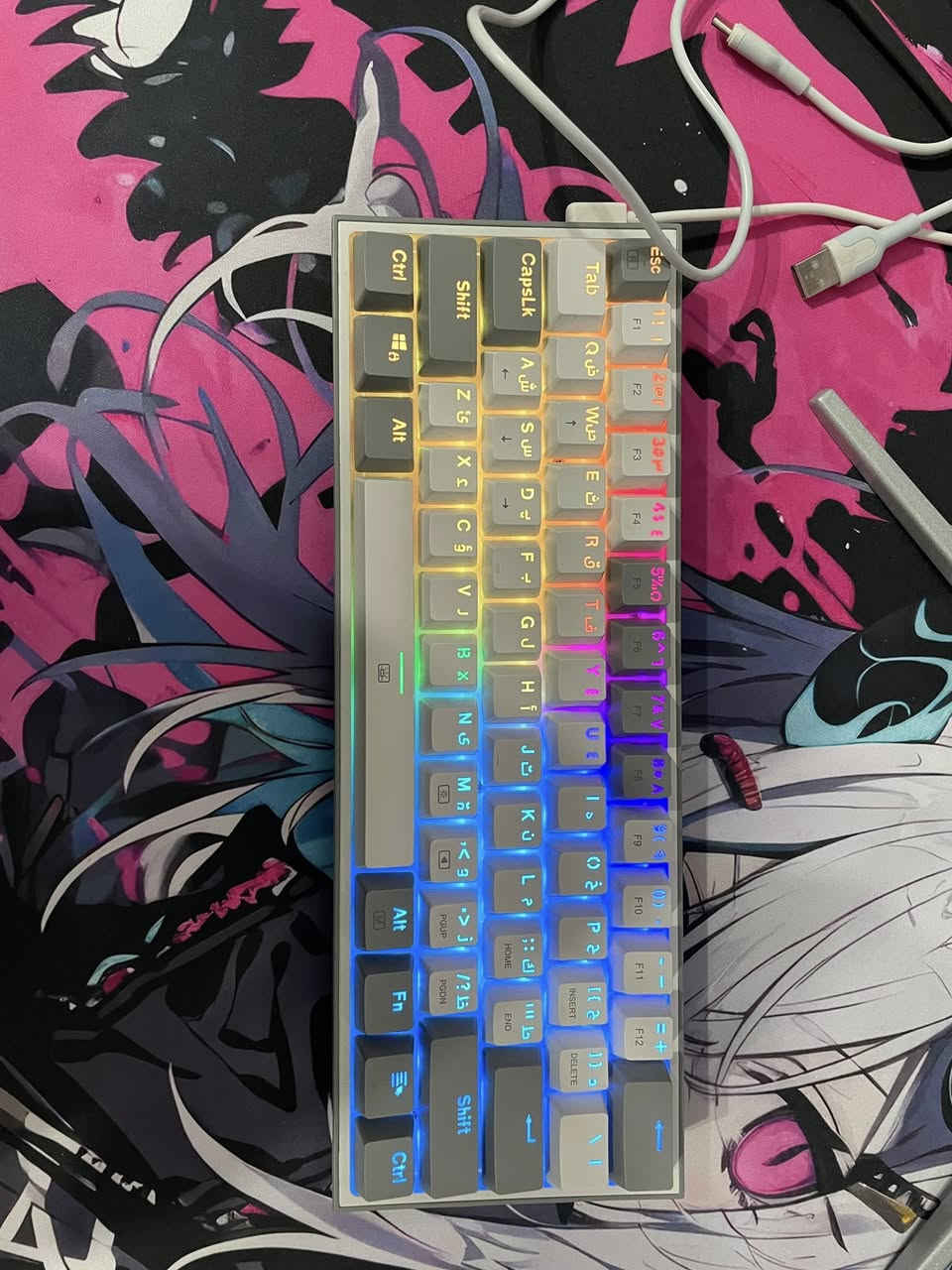 السلام عليكم جهاز اكسبوكس سيريس  اكس دجتال لون ابيض الجهاز اخو الجديد استخدام كلش قليل الجهاز بعده بل ضمان سوفت وير ول يده جديده كلشي ما بيها لا درفت لا ضربه ولا حته شخط ما بيها ويجي وياها بطاريات ثنين ويجي ويه الجهاز قاعه لتبريد ويجي ويا فلاتر هم مال هوه حته تمنع دخول ال اتربه جهاز اله يخبل ويجي ويا ماو وكيبورد من شركة ريد دراكون كلهن جديدات كل غراضه بعدهن ما مستخدمات ويجي هم ماوس باد ويجي ويا شاشه حجمها27تدعم144فريم جهاز الله شاهد اخو الجديد تجي تفحص وشوفه بعينك وتلعب وانته الي تحكم مو اني واذا تريد يجي ويا ميز وسماعه و سكملي بس السعر هيج يختلف ويجي ويا يو بي اس من شركة فاربر حجمه1500يشغلك التجميعه كلها الشاشه ول حهاز ول ماوس ول كيبورد ***********
